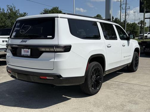 Bright White Clearcoat 2026 Jeep Grand Wagoneer L Limited Reserve 4x4