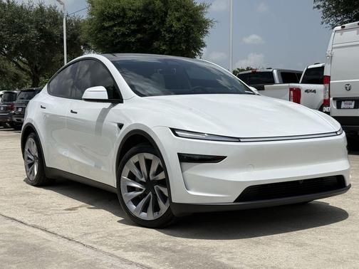 Pearl White Multi-Coat 2026 Tesla Model Y Long Range Launch Series