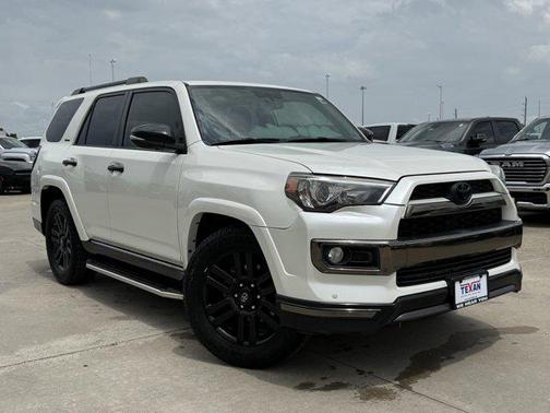Blizzard Pearl 2019 Toyota 4Runner SR5