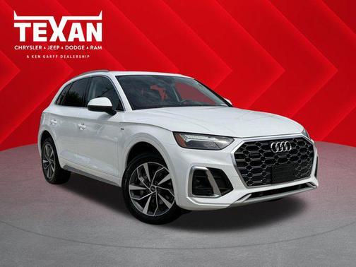 Mythos Black Metallic 2023 Audi Q5 45 S line Premium Plus