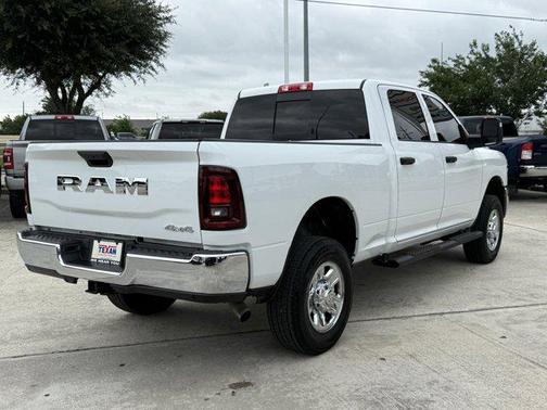 Bright White Clearcoat 2025 RAM 2500 Tradesman Crew Cab 4x4 6'4' Box