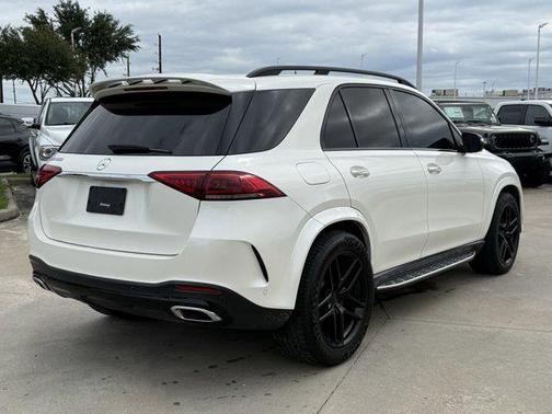 MANUFAKTUR Diamond White Metallic 2022 Mercedes-Benz GLE 350 Base