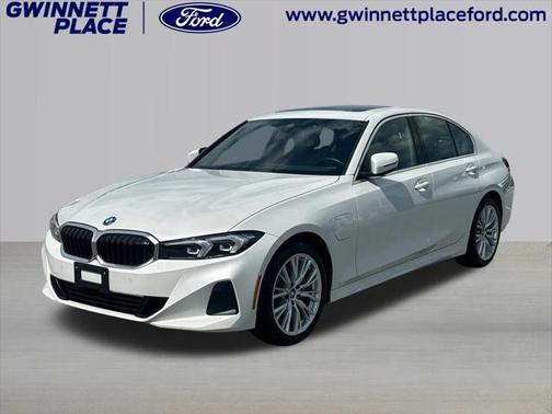 2024 BMW 330e Base
