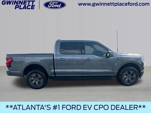 2023 Ford F-150 Lightning XLT