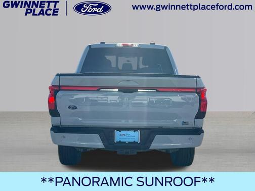 2023 Ford F-150 Lightning LARIAT