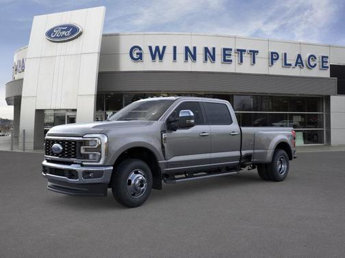Carbonized Gray Metallic 2026 Ford F-350 Lariat