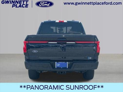 2023 Ford F-150 Lightning LARIAT