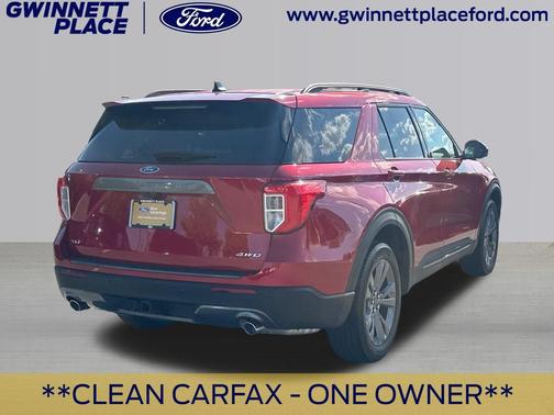 Rapid Red Metallic Tinted Clearcoat 2023 Ford Explorer XLT