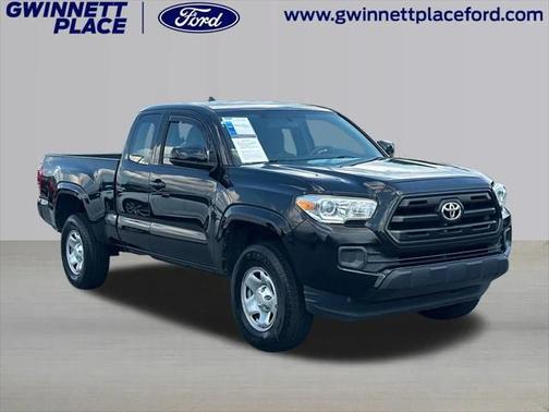 2017 Toyota Tacoma SR