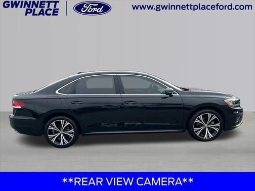 2022 Volkswagen Passat 2.0T SE