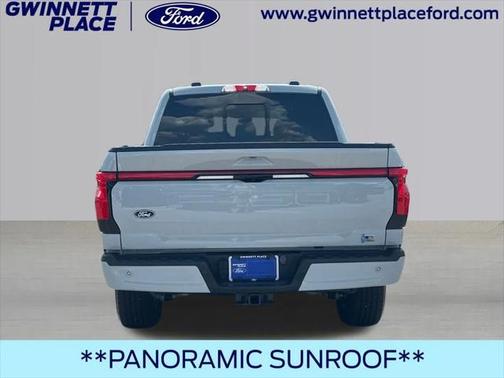 2024 Ford F-150 Lightning LARIAT