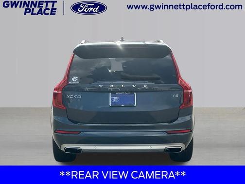 2021 Volvo XC90 T5 Momentum