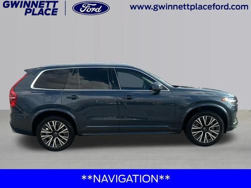 2021 Volvo XC90 T5 Momentum