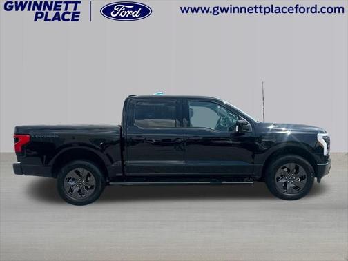 2023 Ford F-150 Lightning LARIAT
