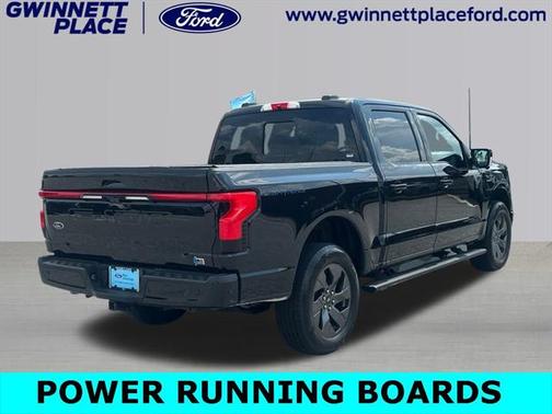 2023 Ford F-150 Lightning LARIAT