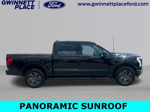 2023 Ford F-150 Lightning LARIAT