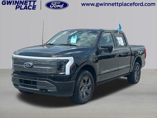 2023 Ford F-150 Lightning LARIAT