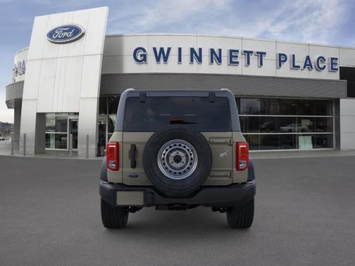 2025 Ford Bronco Base