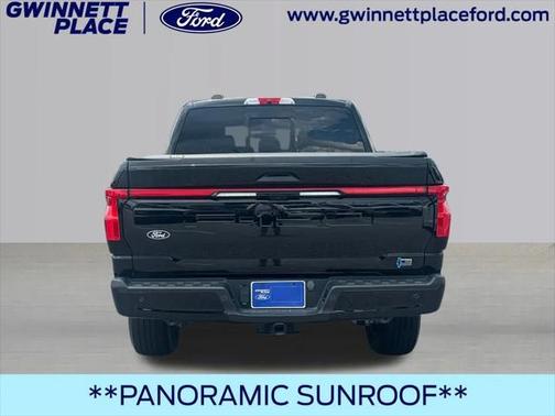 2024 Ford F-150 Lightning LARIAT