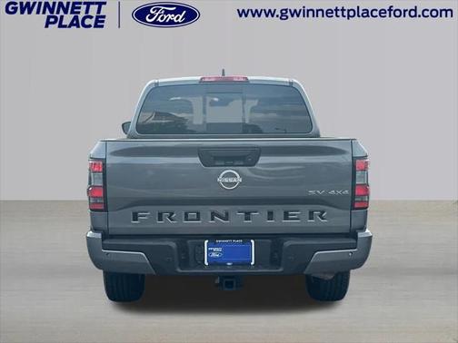 2023 Nissan Frontier SV