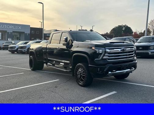 2024 Chevrolet Silverado 3500 High Country