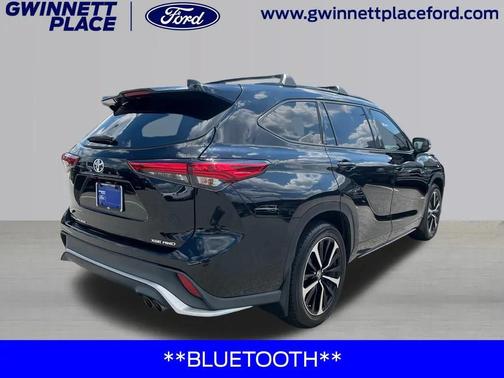 2022 Toyota Highlander XSE