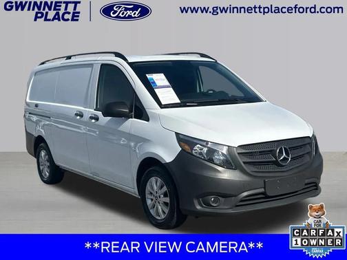 2022 Mercedes-Benz Metris Base