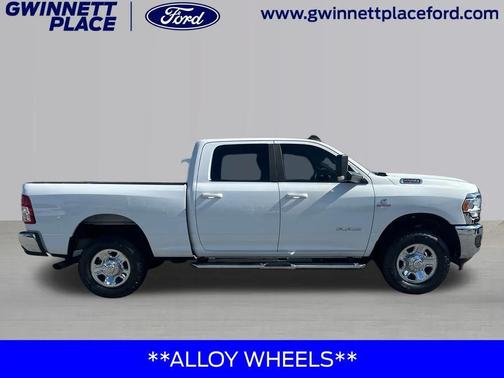 2021 RAM 2500 Big Horn Crew Cab 4x4 6'4' Box