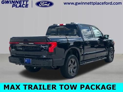 2023 Ford F-150 Lightning LARIAT