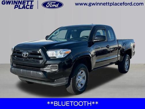 2017 Toyota Tacoma SR