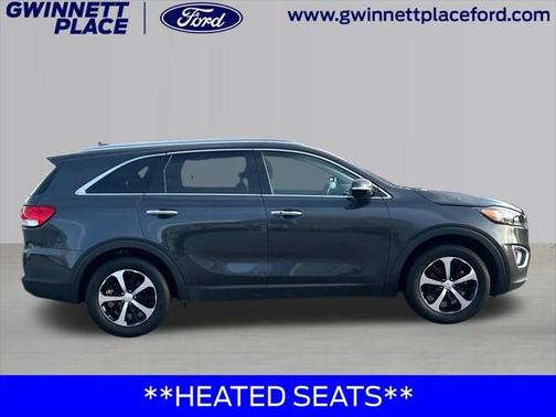 2017 Kia Sorento EX