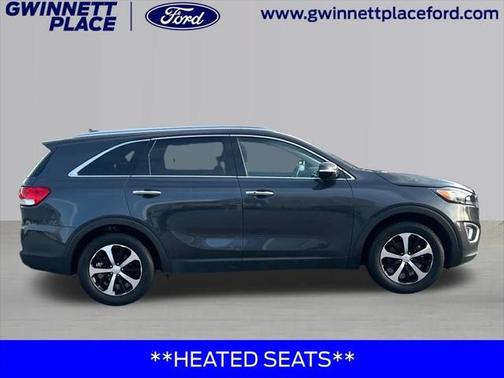 2017 Kia Sorento EX