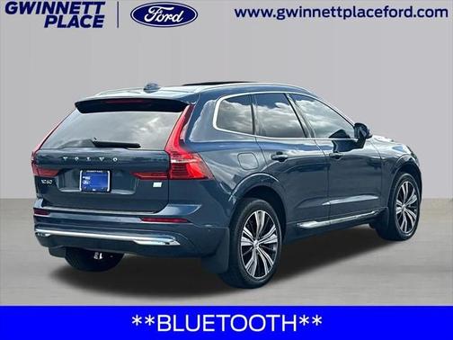 2022 Volvo XC60 Recharge Plug-In Hybrid T8 Inscription