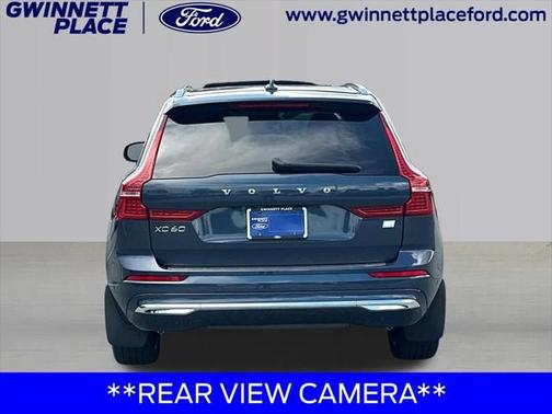 2022 Volvo XC60 Recharge Plug-In Hybrid T8 Inscription