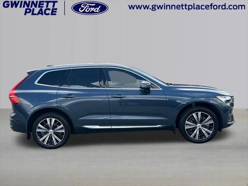 2022 Volvo XC60 Recharge Plug-In Hybrid T8 Inscription