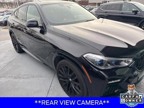2021 BMW X6 M50i