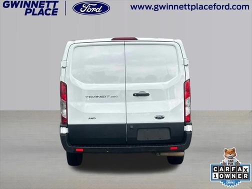 2022 Ford Transit-250 Base