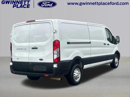 2022 Ford Transit-250 Base