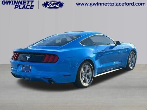 2017 Ford Mustang V6
