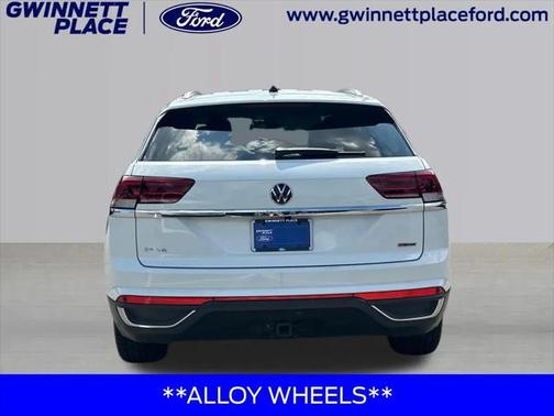 2022 Volkswagen Atlas Cross Sport 3.6L V6 SE w/Technology