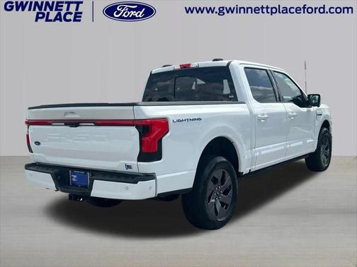2023 Ford F-150 Lightning LARIAT