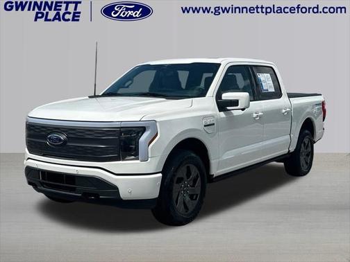 2023 Ford F-150 Lightning LARIAT