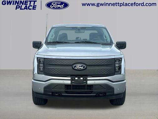 2024 Ford F-150 Lightning Flash