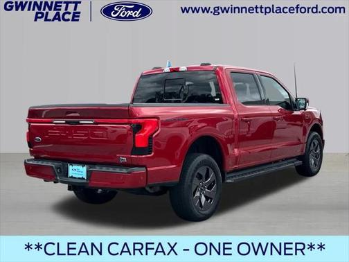 2023 Ford F-150 Lightning LARIAT