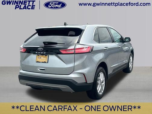 Iconic Silver Metallic 2023 Ford Edge SEL