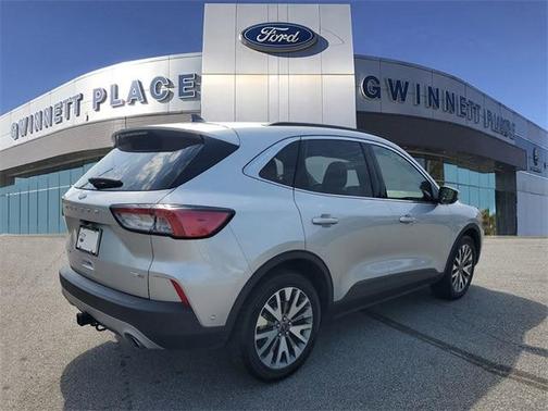 Photo 4 of 31 of 2020 Ford Escape Titanium