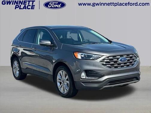 2022 Ford Edge Titanium