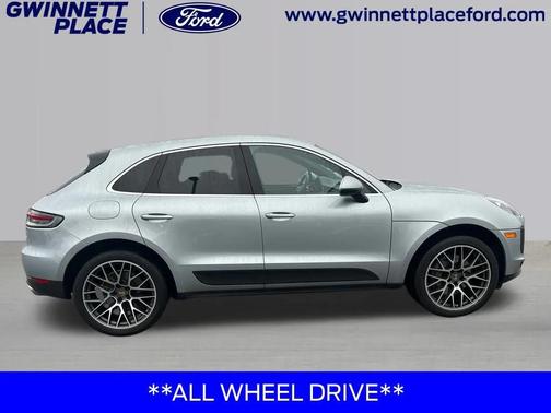 2019 Porsche Macan S