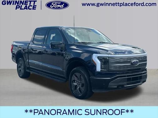2023 Ford F-150 Lightning LARIAT