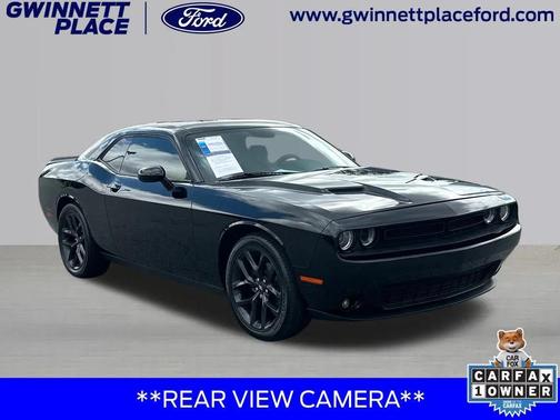 2021 Dodge Challenger SXT